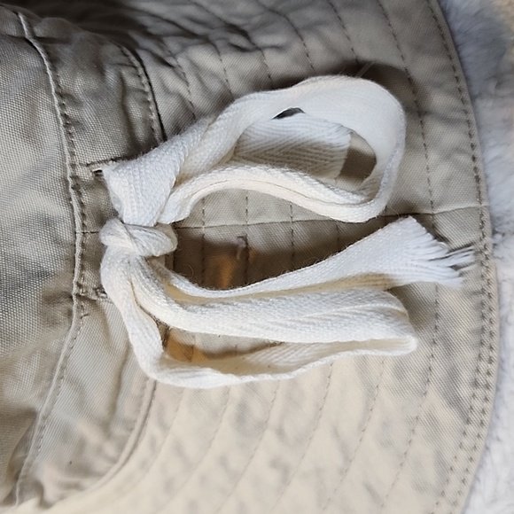 The Scala collection Hat - Picture 8 of 8